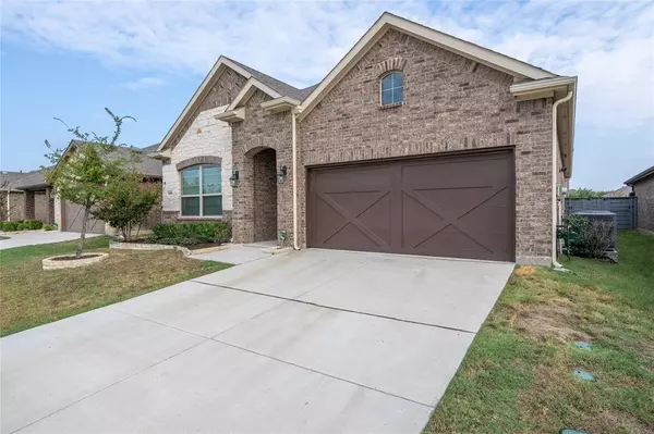 Little Elm, TX 76227,1505 Grassy Knoll Trail