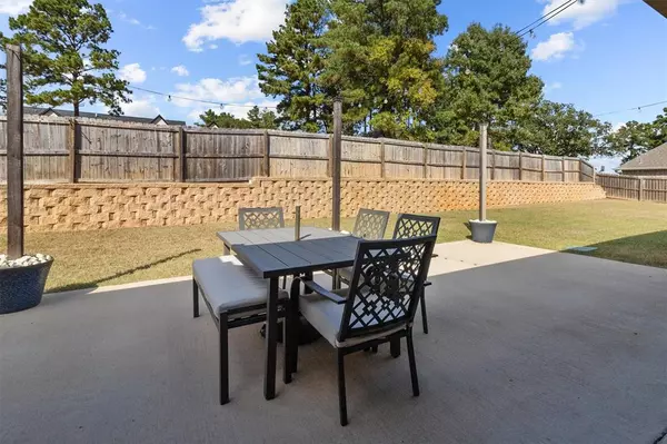 Tyler, TX 75706,12190 Hackberry Hollow