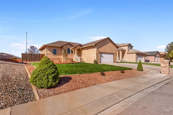 Pueblo, CO 81008,4577 Crested Hill Dr