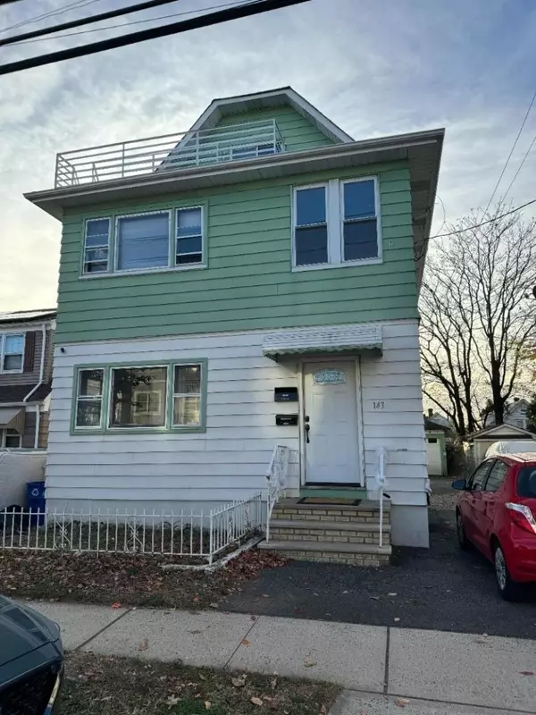 143 Shaw St, Garfield City, NJ 07026