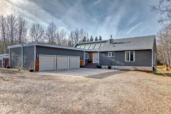 242033 White Post LN West, Rural Foothills County, AB T1S 3K3