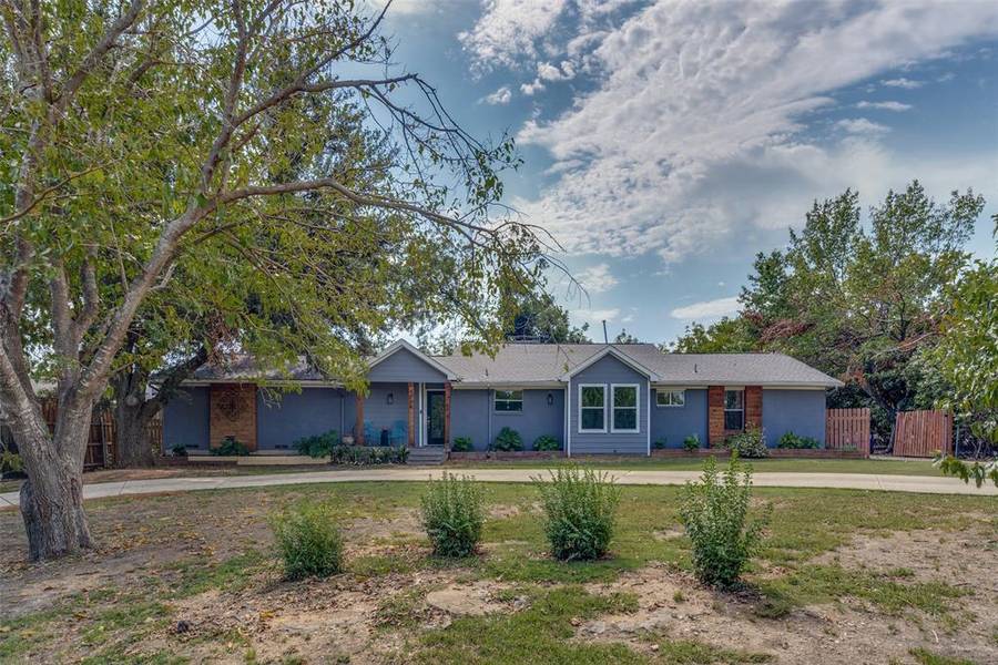 4904 Sachse Road, Sachse, TX 75048