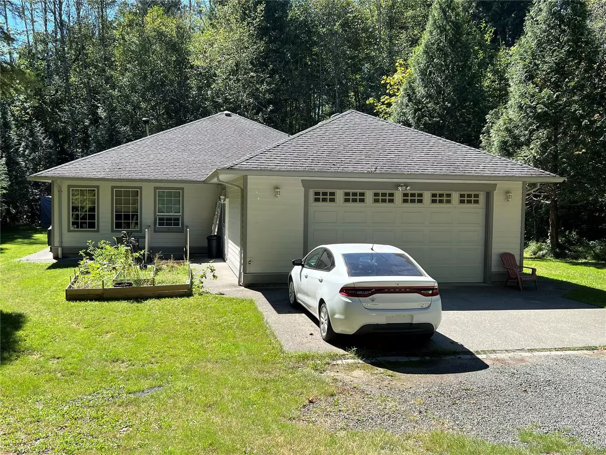 Gold River, BC V0P 1G0,493 Maquinna Cres