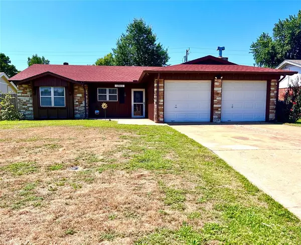 1311 W Mississippi Avenue, Chickasha, OK 73018