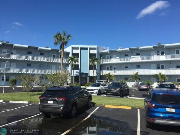 Hollywood, FL 33021,2223 Park Ln  #109