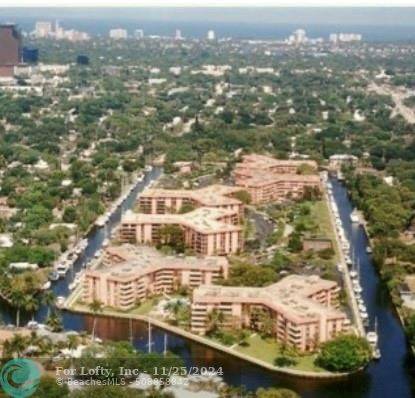 Fort Lauderdale, FL 33315,1000 River Reach Dr  #207