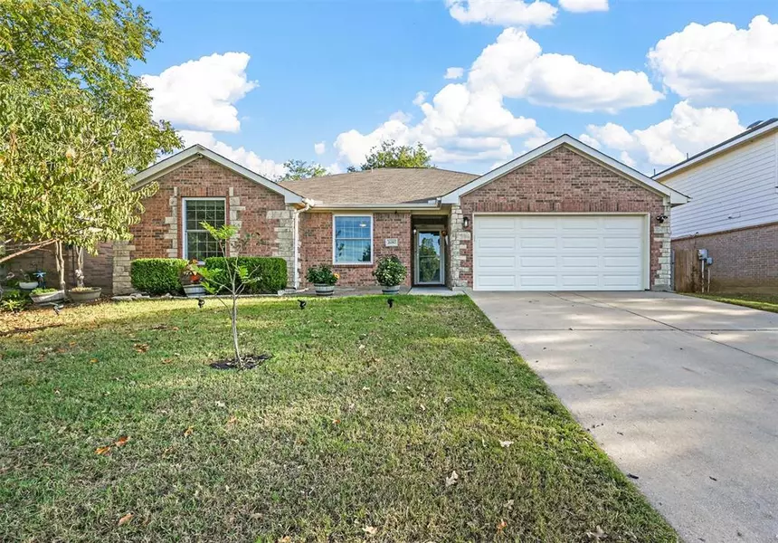 2057 Turtle Cove Drive, Mansfield, TX 76063