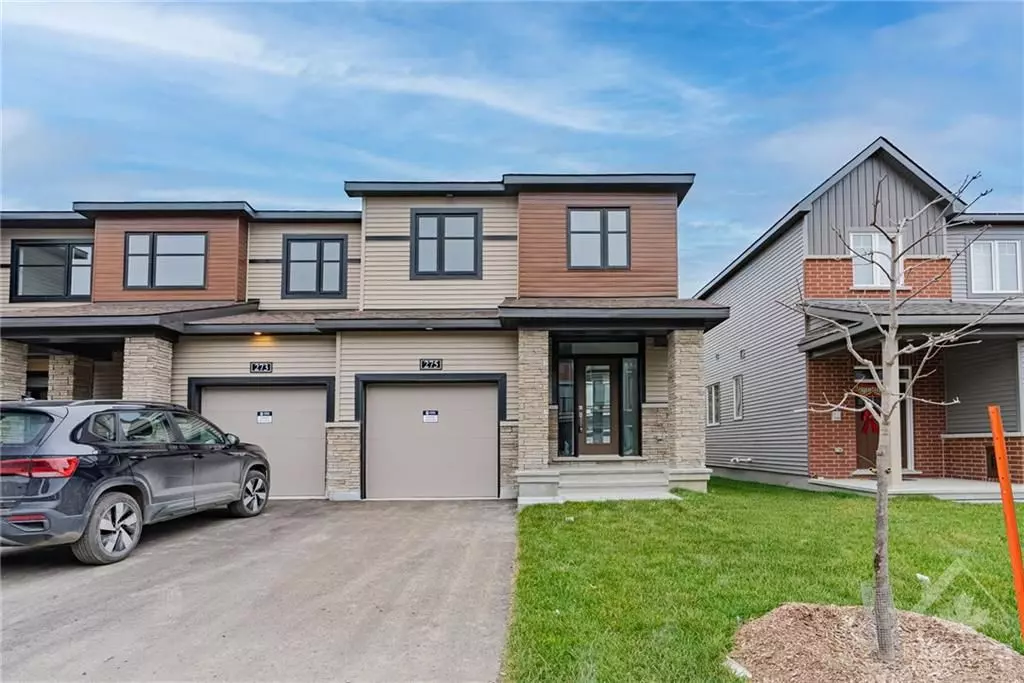 Kanata, ON K2W 0L2,275 ELSIE MACGILL WALK