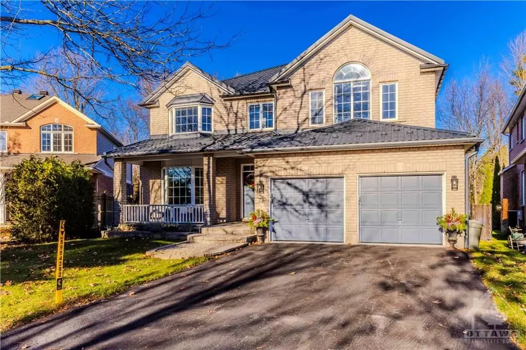 Kanata, ON K2K 3E4,72 KENINS CRES