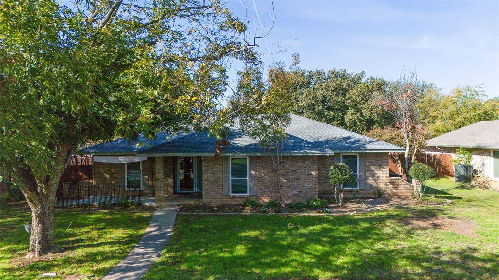 5 Easy Street, Hickory Creek, TX 75065