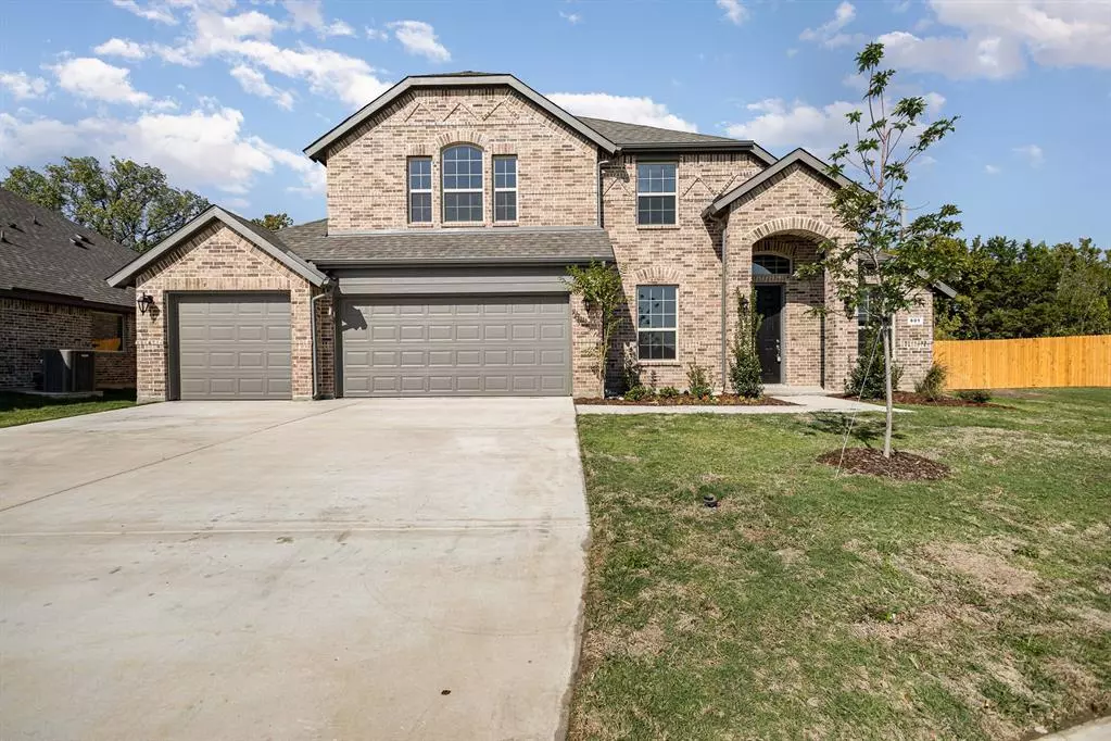 Desoto, TX 75115,601 Candace Drive