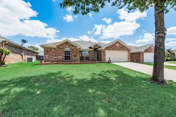 Mansfield, TX 76063,602 Joy Lane