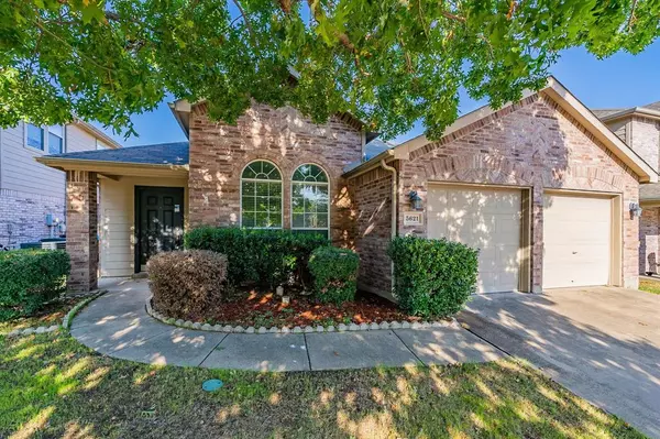 5621 Piedra Drive, Fort Worth, TX 76179