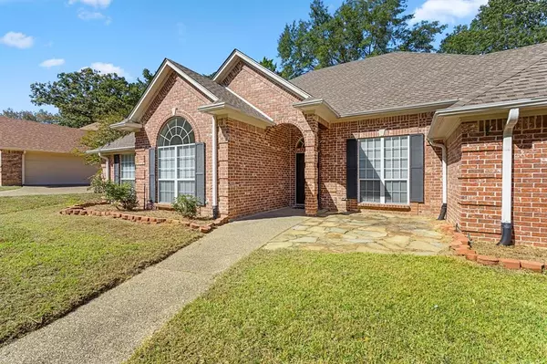 Tyler, TX 75707,3412 Pebblebrook Drive