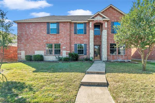 707 Locustberry Drive, Red Oak, TX 75154