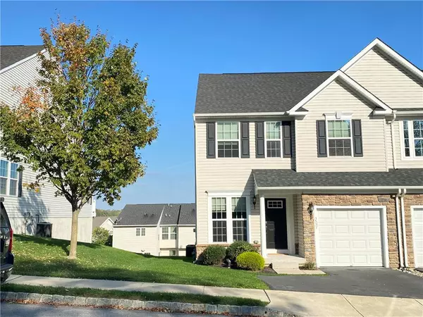 3533 Windsor Court, Upper Nazareth Twp, PA 18064