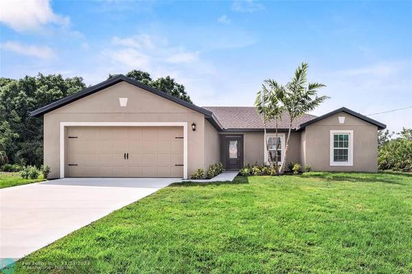 8265 105th Ct, Vero Beach, FL 32967