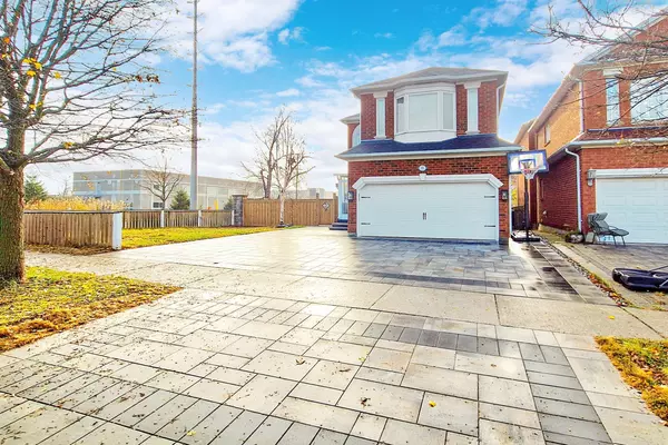 Richmond Hill, ON L4S 2H3,31 Kiwi CRES #Bsmt