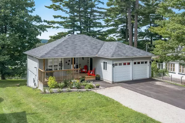 10 Clarence AVE, Penetanguishene, ON L9M 1A9