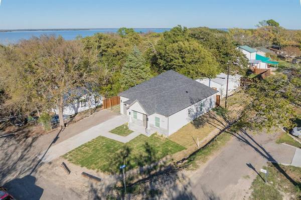 West Tawakoni, TX 75474,400 N Kenny Drive