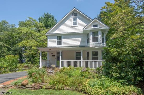 22 Washington Ave,  Bernardsville Boro,  NJ 07924