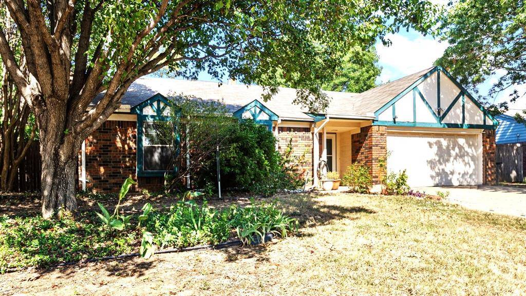 3512 Riverview Drive, Corinth, TX 76210