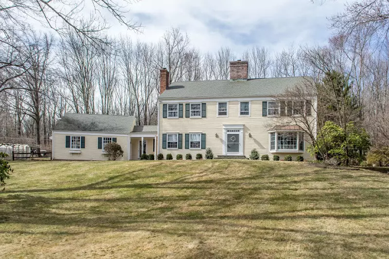 13 Schoolhouse Ln, Mendham Twp., NJ 07960