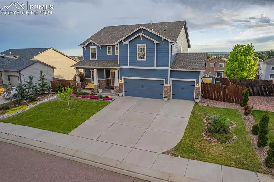 10776 McGahan DR, Fountain, CO 80817