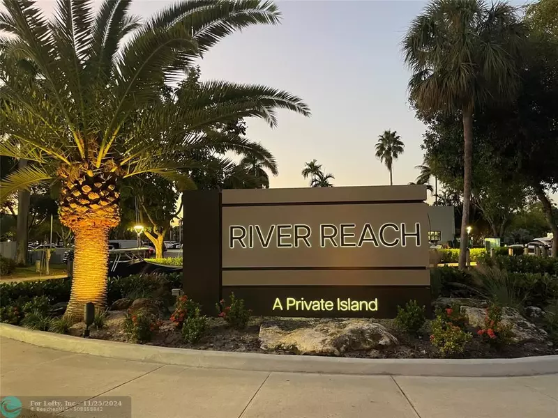 1000 River Reach Dr  #207, Fort Lauderdale, FL 33315