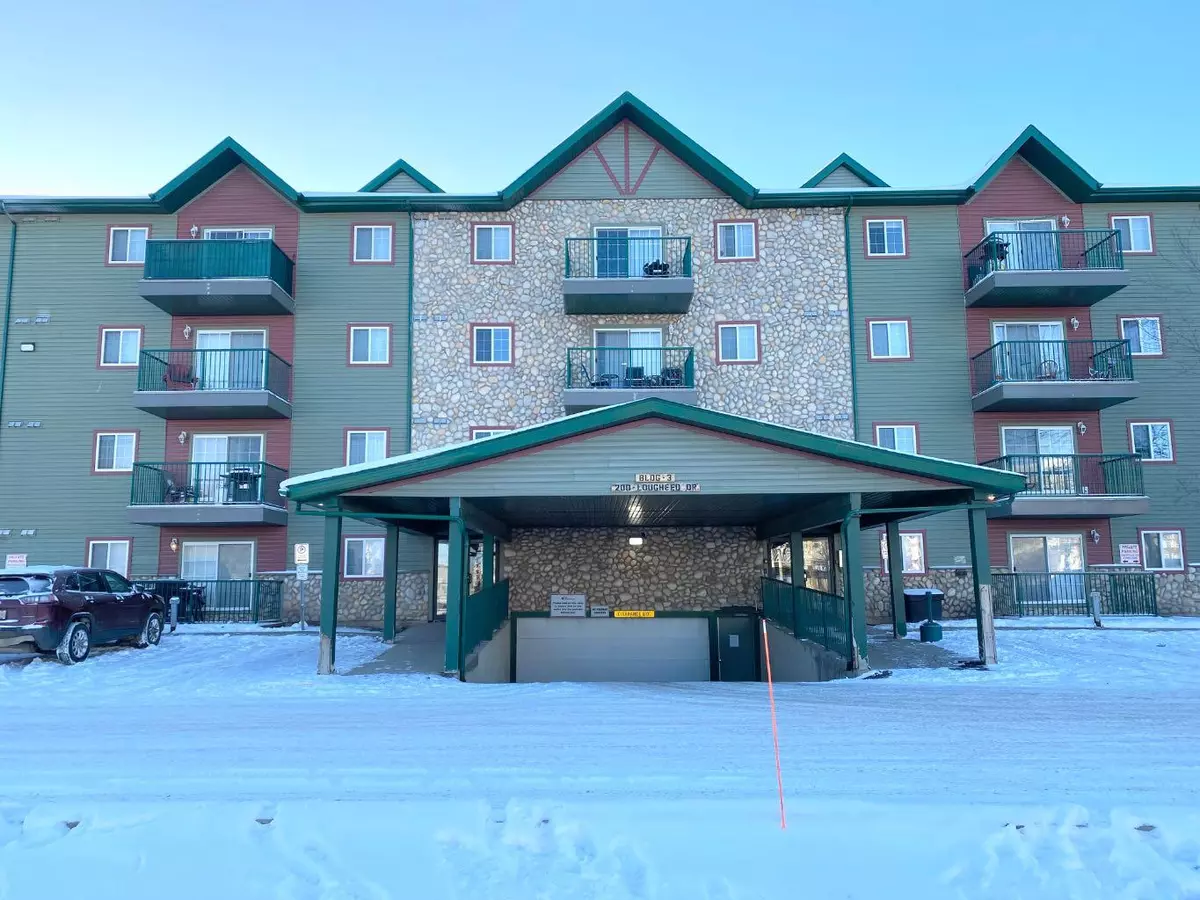 Fort Mcmurray, AB T9K 2W3,200 Lougheed DR #3210