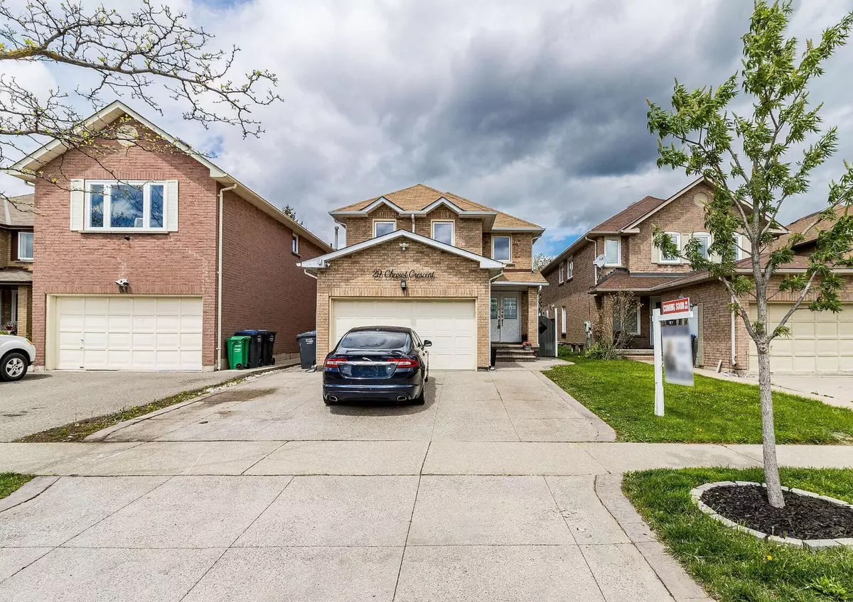 Brampton, ON L6Z 4E7,29 Cheviot CRES #bsmnt