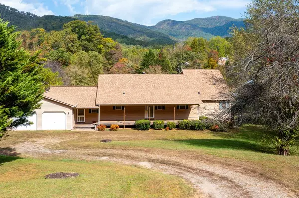 3533 Old Hwy 64 E, Hayesville, NC 28904