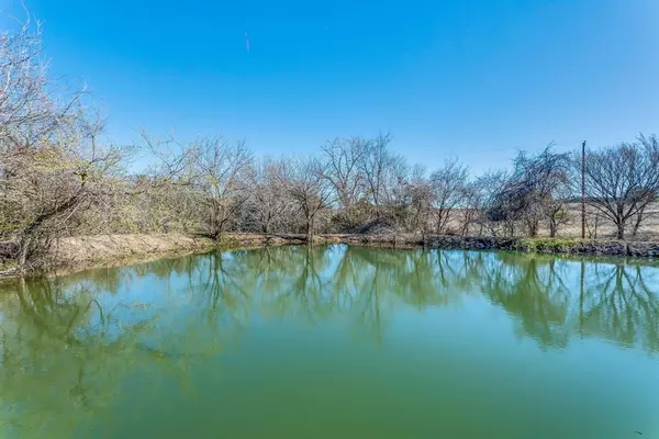 Glen Rose, TX 76043,1615 County Road 1006