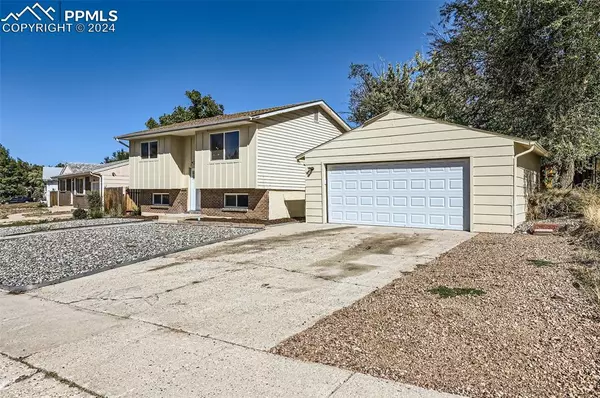 Colorado Springs, CO 80909,544 Potter DR