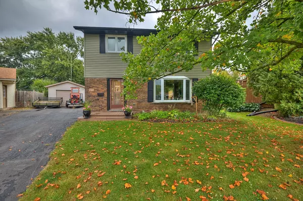 Niagara, ON L3C 6A8,27 MEADOWVALE PL