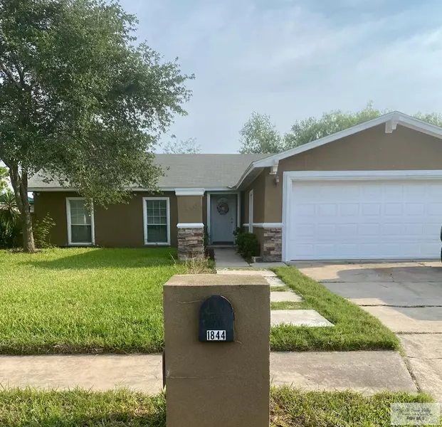 1844 LA MANCHA DR., Brownsville, TX 78521