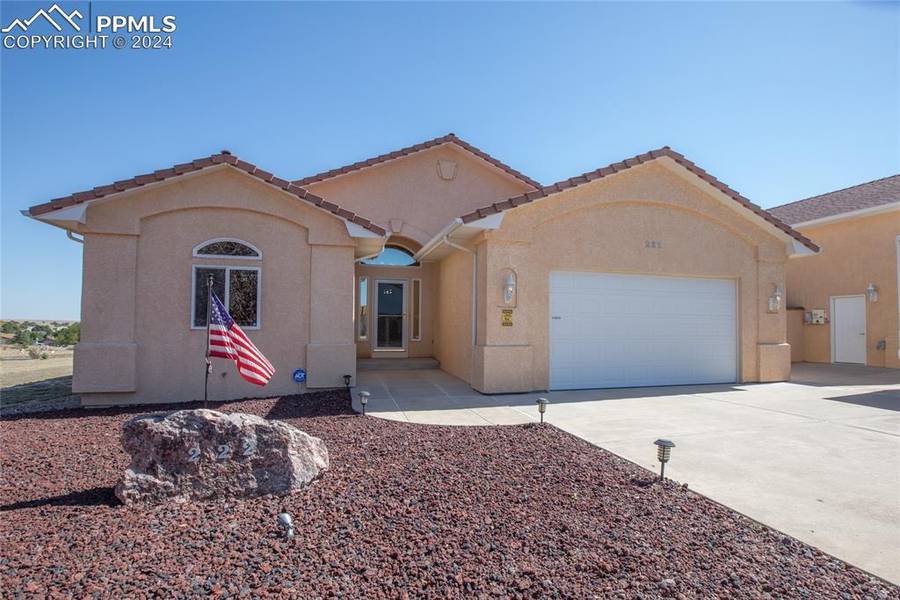 222 S Los Olivos DR, Pueblo West, CO 81007