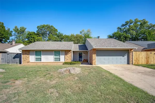 1915 Oakhollow Drive, Norman, OK 73071