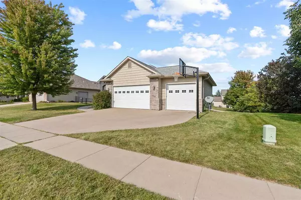 North Liberty, IA 52317,1630 Timber Wolf Dr