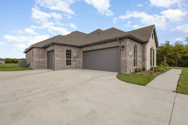 Forney, TX 75126,1236 Jungle Drive