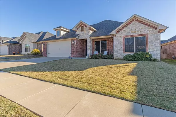 Lindale, TX 75771,221 Patience Avenue