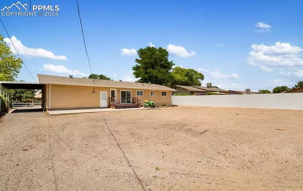 Pueblo, CO 81006,1292 20 1/2 LN