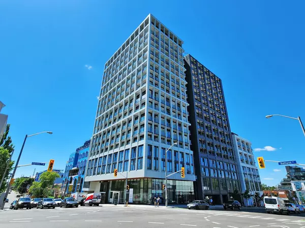 2020 Bathurst ST #805, Toronto C03, ON M4P 0A6