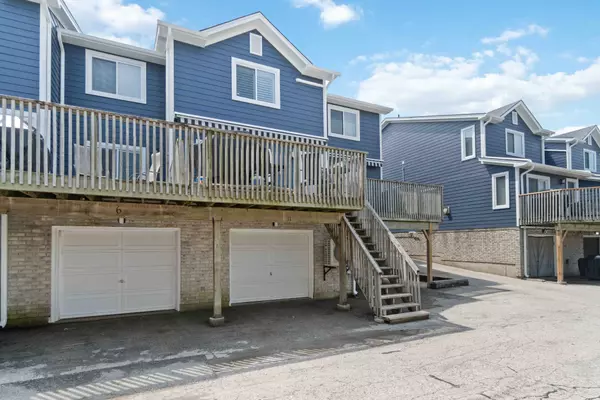 Lambton Shores, ON N0M 1T0,5 River RD #11