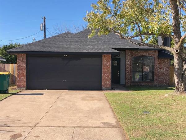 700 Honeysuckle, Dallas, TX 75052