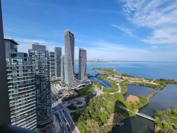 Toronto W06, ON M8V 0B2,2230 Lake Shore BLVD W #4304