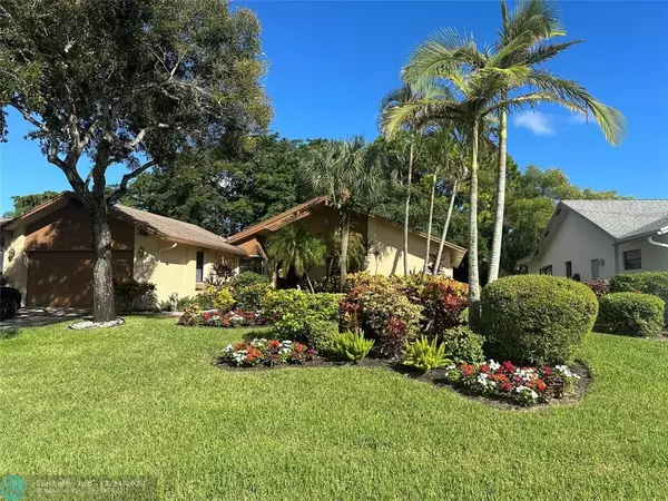 16782 Boca Delray Dr, Delray Beach, FL 33484