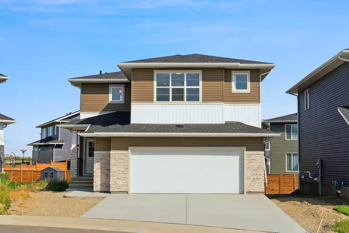 Chestermere, AB T1X 1Z6,235 Dawson Harbour CT