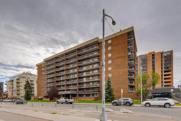 Calgary, AB T3C 3P7,1335 12 AVE SW #805