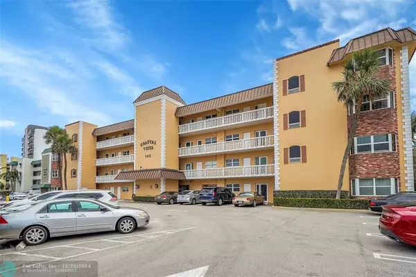 Pompano Beach, FL 33062,725 N Riverside Dr  #402